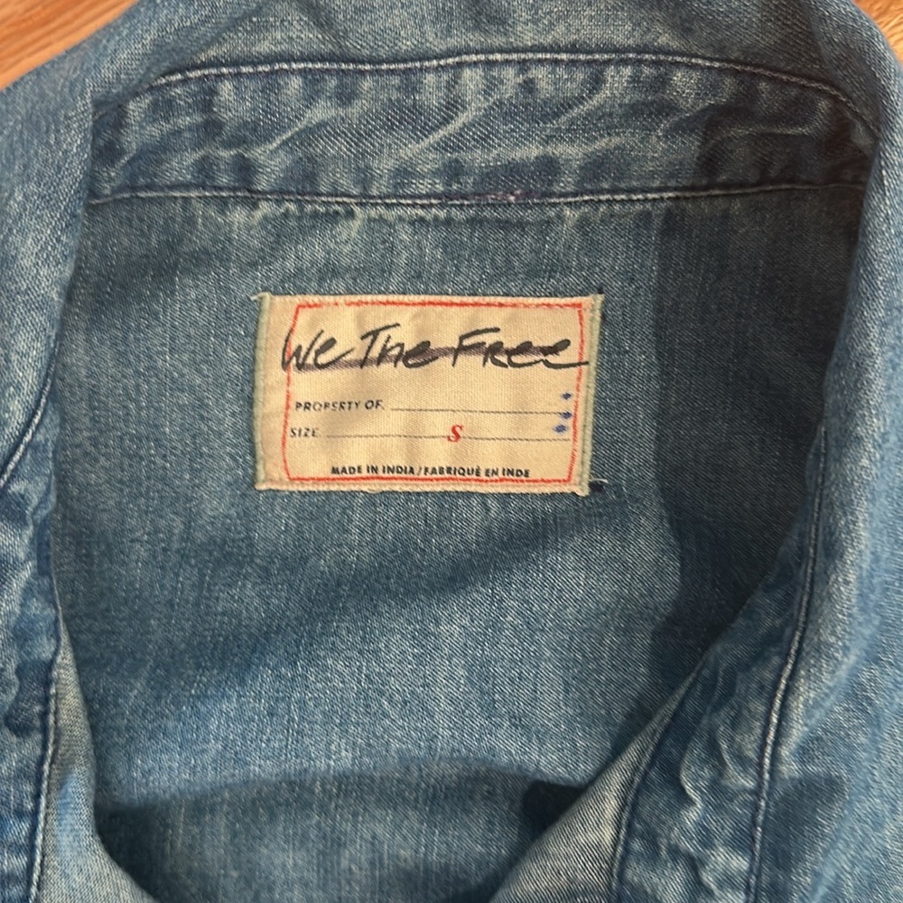 FREE PEOPLE We The Free Heritage Denim Patchwork Quilted Shirt Jacket Shacket - Picture 6 of 8